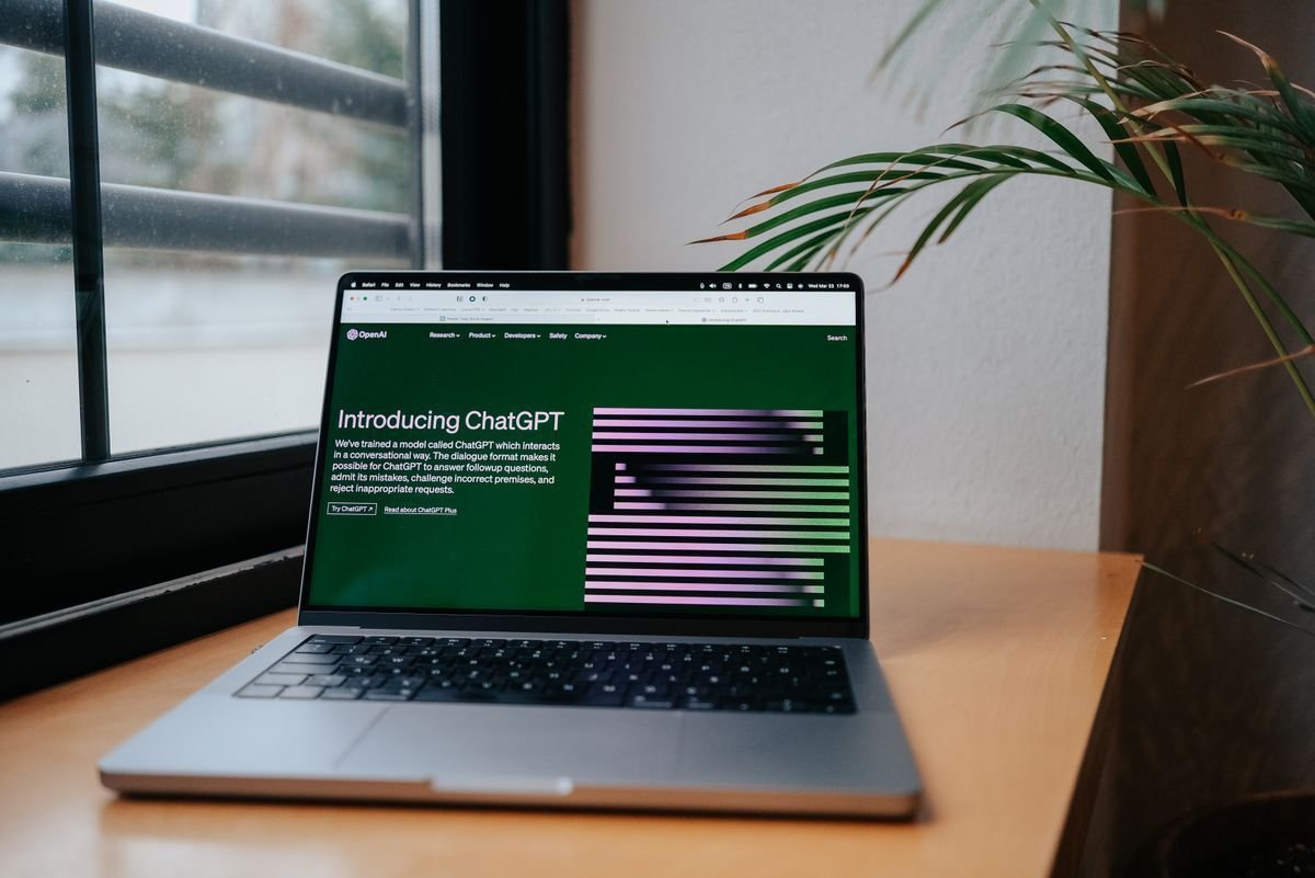 AI Tools Every Student Should Know to Study More Efficiently